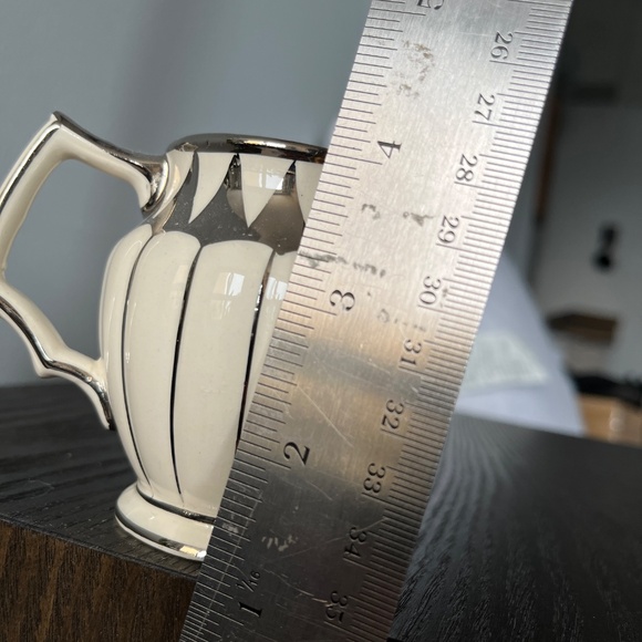 Sadler England creamer & sugar bowl in ivory & silver, Vintage. - Picture 10 of 11